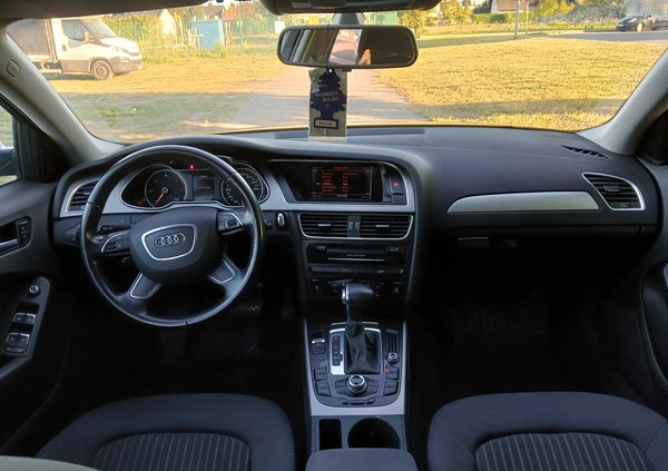 Audi A4 cena 39900 przebieg: 225000, rok produkcji 2013 z Luboń małe 79